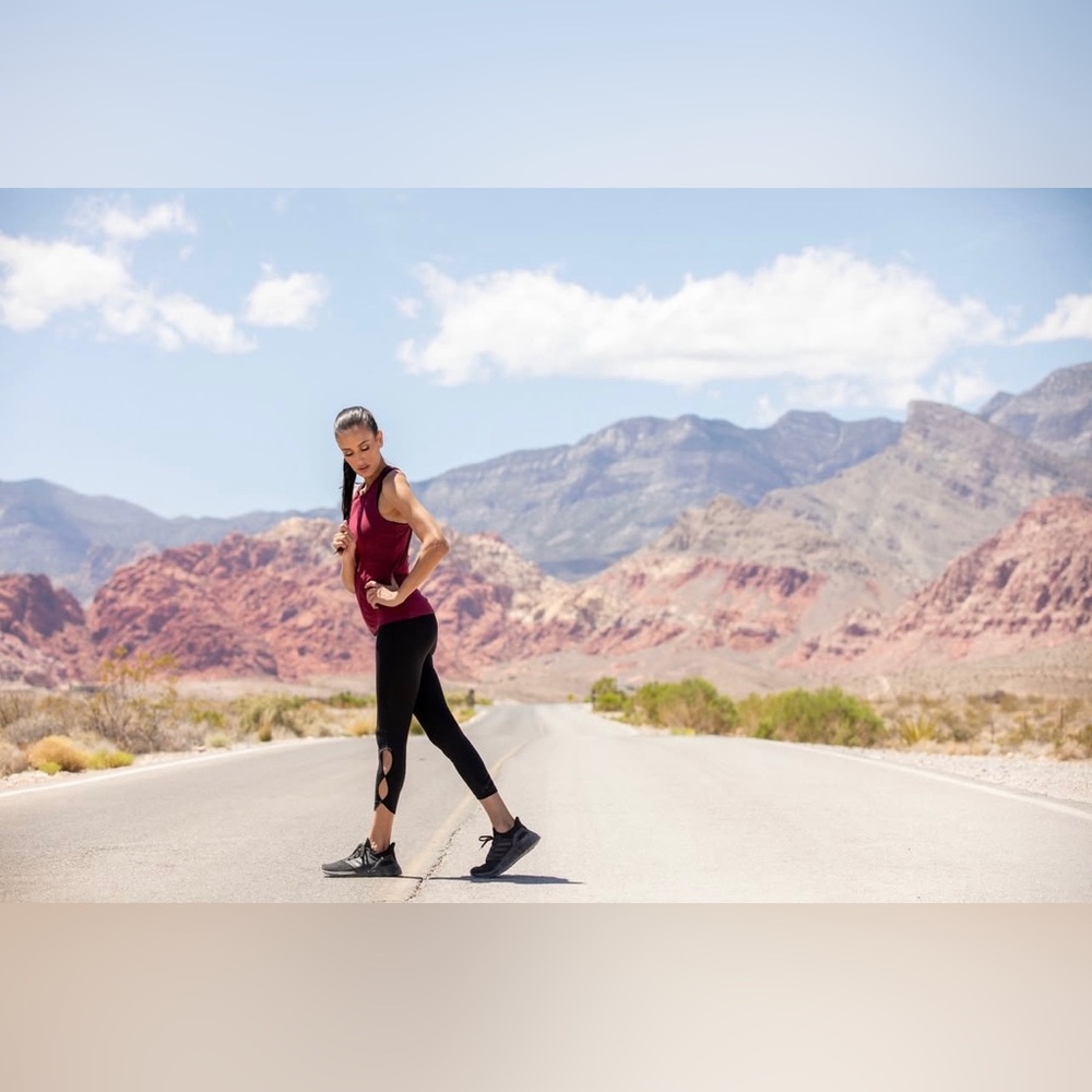 NWT Whisper Active Milan 2.0 Legging
